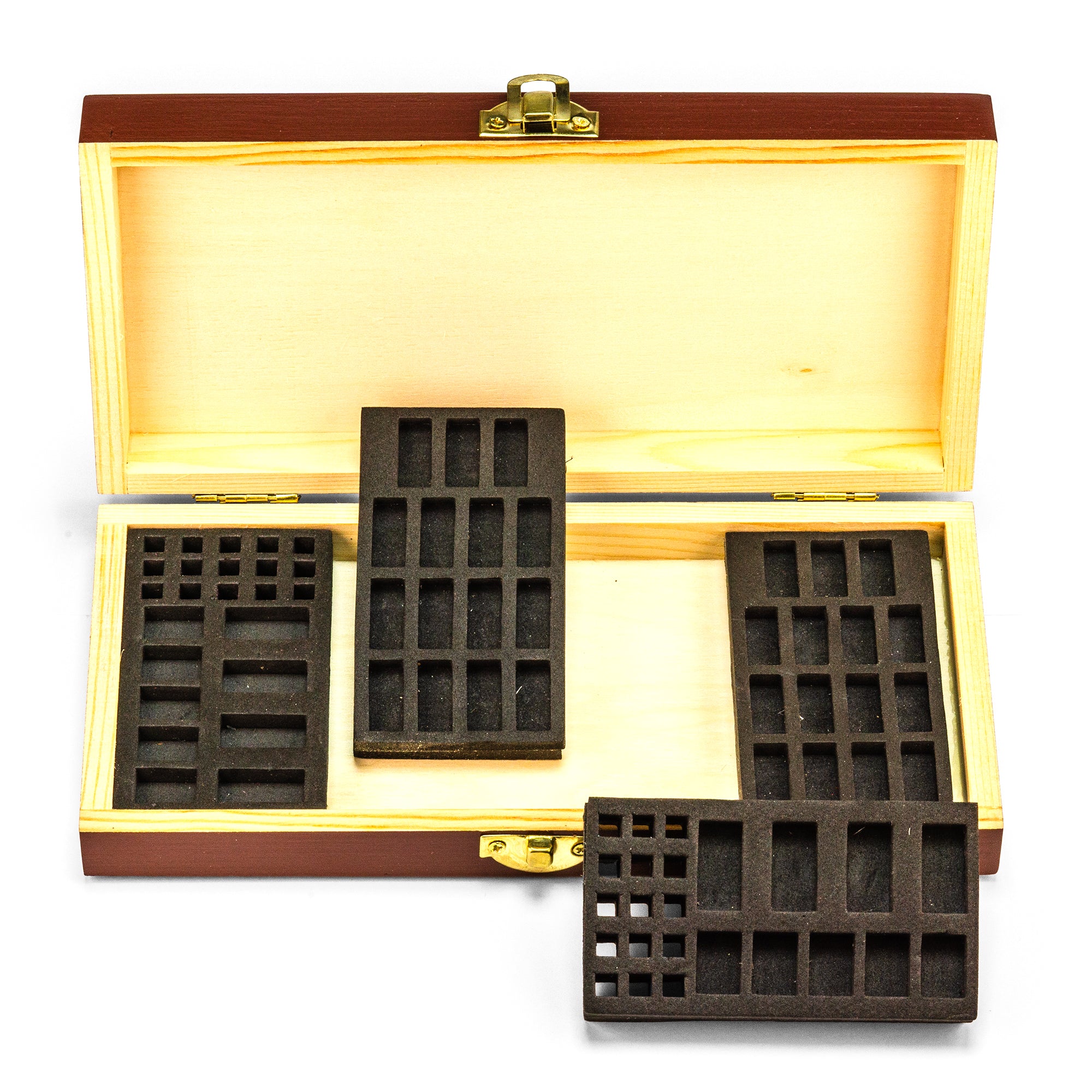 Settlers wooden box without figures