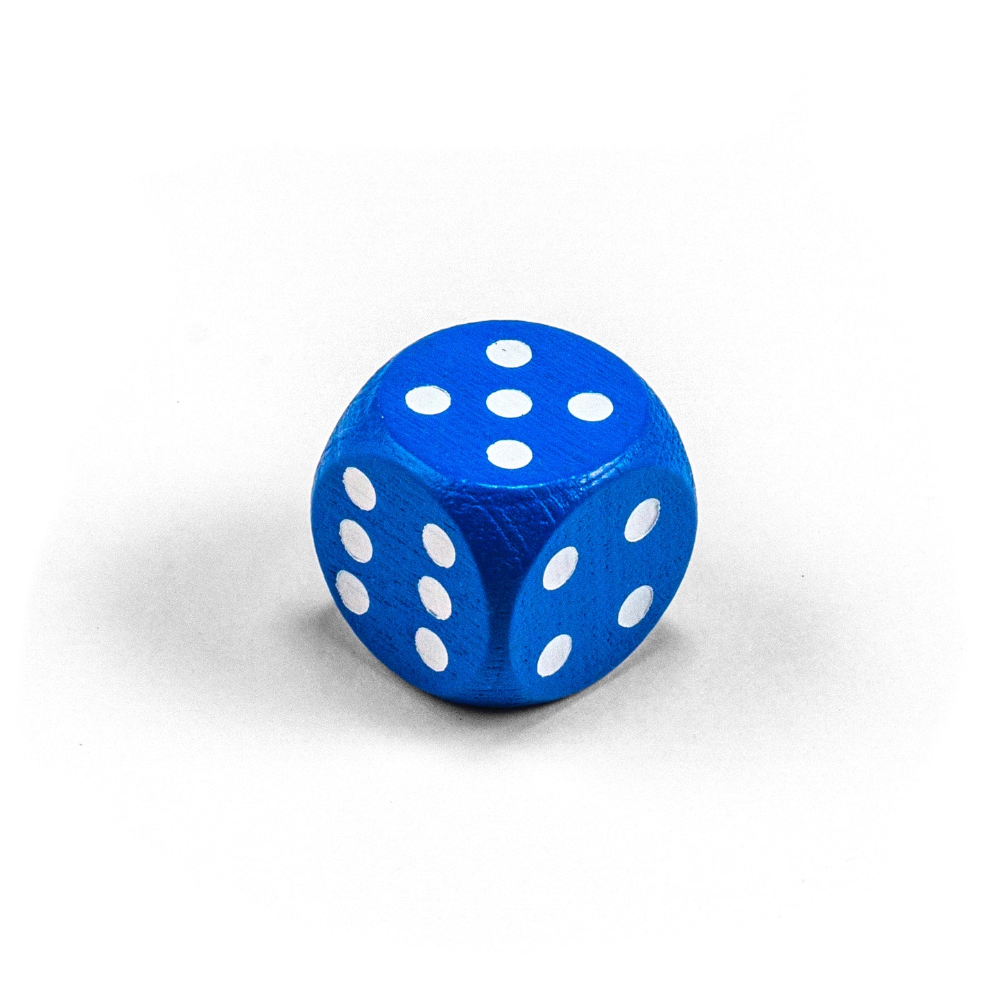 wooden dice with white eyes (16 mm)